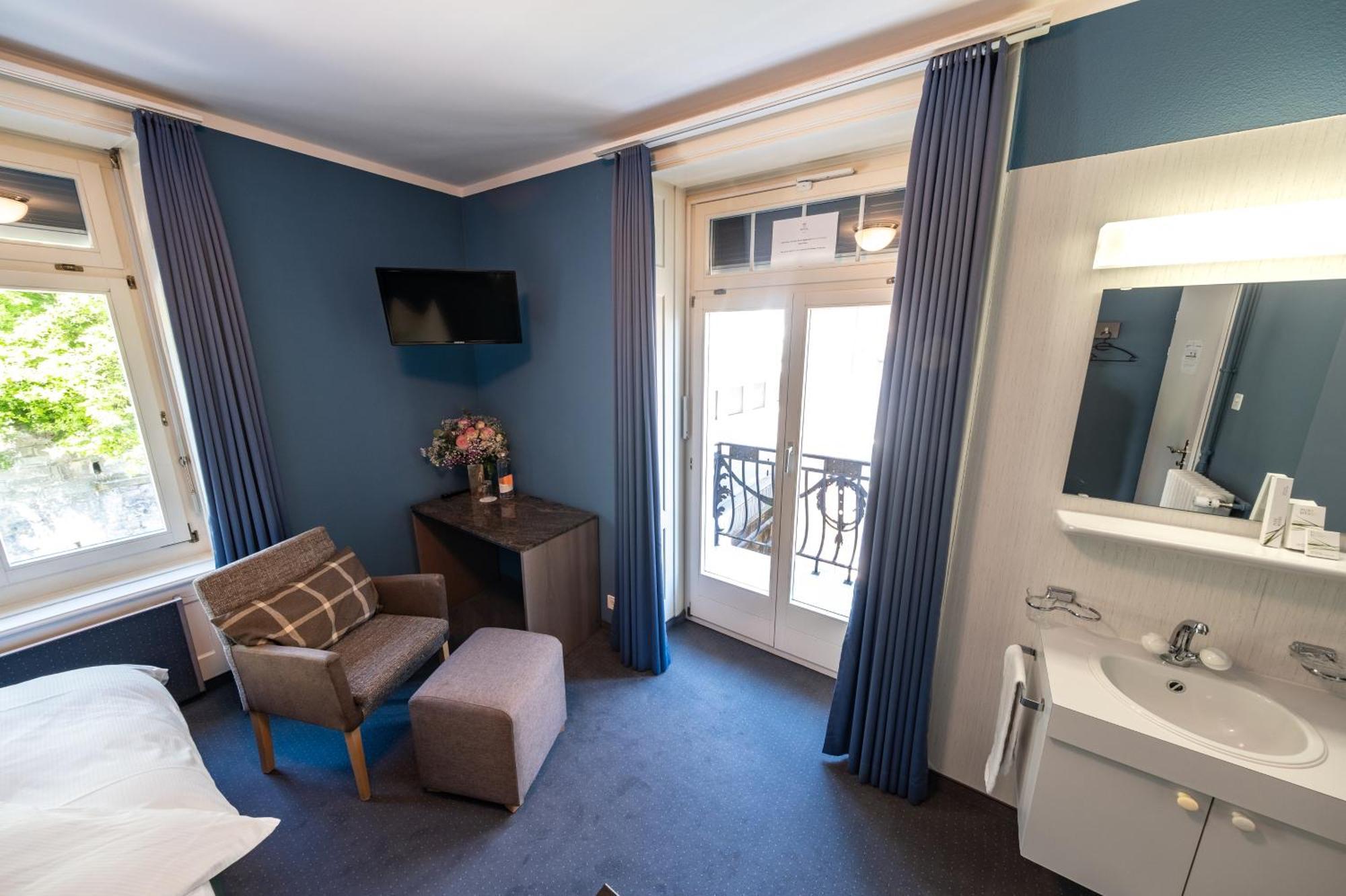 Royal Hotel 3*